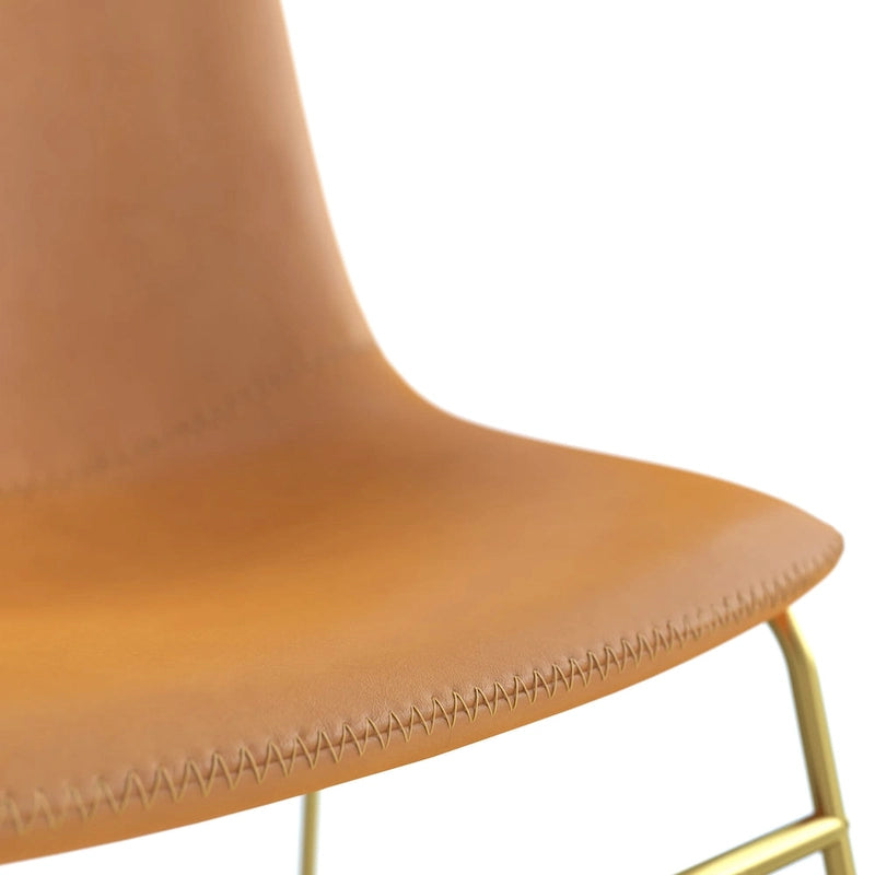 Chaises d'appoint en cuir végétalien avec pieds dorés (lot de 2)