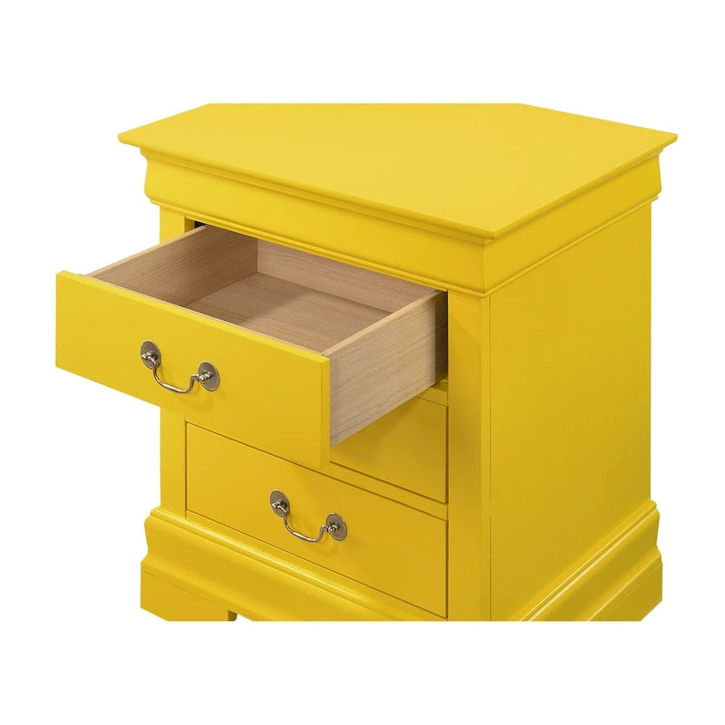 Table de chevet à 3 tiroirs (73,7 cm H x 53,3 cm L x 40,6 cm P)