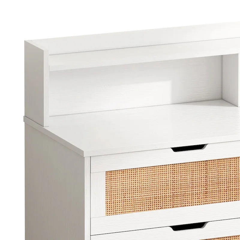 Meuble de rangement à tiroirs en rotin blanc avec lumières LED et prise de courant, idéal pour la chambre et le salon, taille 43,31